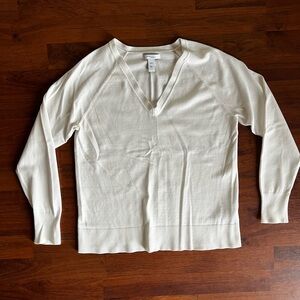 Daily Ritual Women's Ivory V-Neck‎ Long Sleeve Sweater S